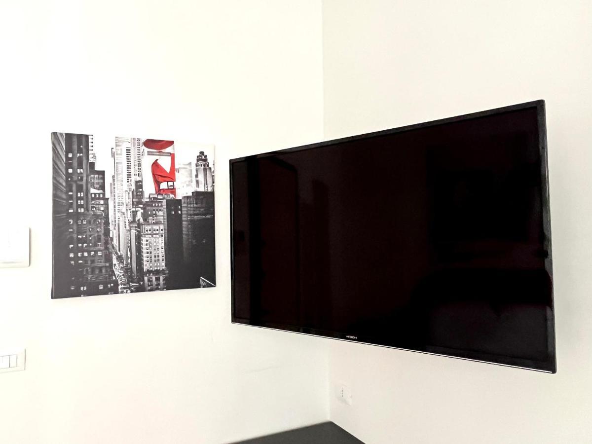 Casa Marconi - Welcome In The Heart Of The City Apartment Bologna Bagian luar foto